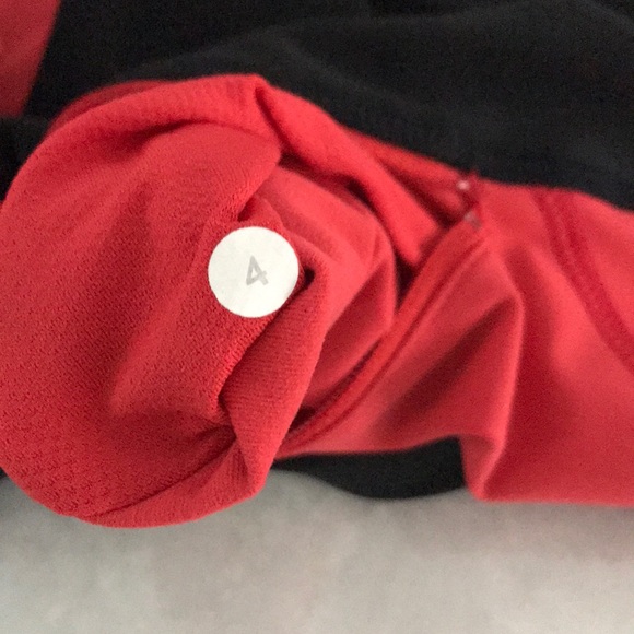 Lululemon Black/Red Run Ice Queen Pants Size 4 EUC - Picture 8 of 8